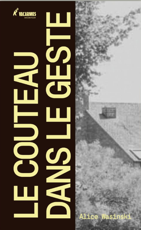 Wasinski le couteau dans le geste